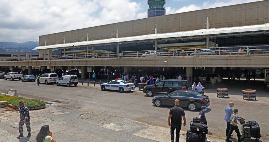 Bəşər Əsədin qohumu Beyrut hava limanında saxlanılıb