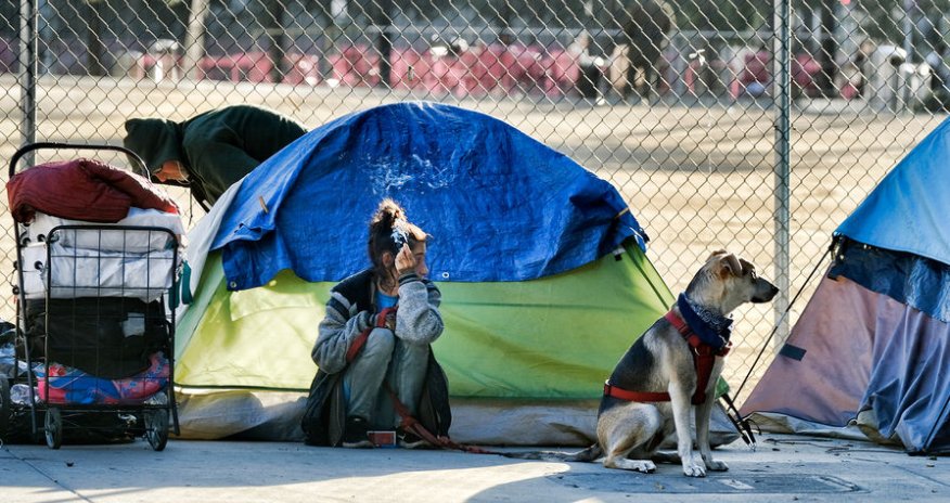 ABŞ-da evsizlərin sayı kəskin artıb - Bloomberg