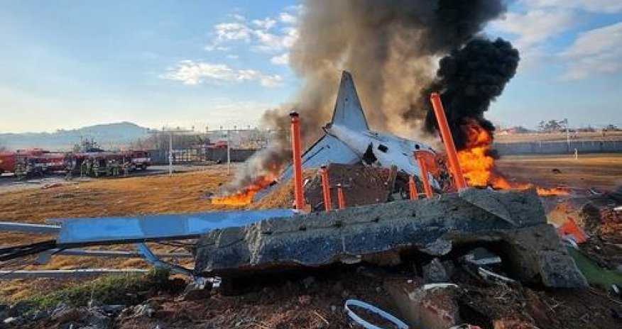 Cənubi Koreyada sənişin təyyyarəsi qəza edib - Sağ qalan yoxdur