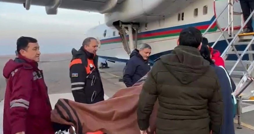 Кыргызстанцы, выжившие в авиакатастрофе, доставлены на родину