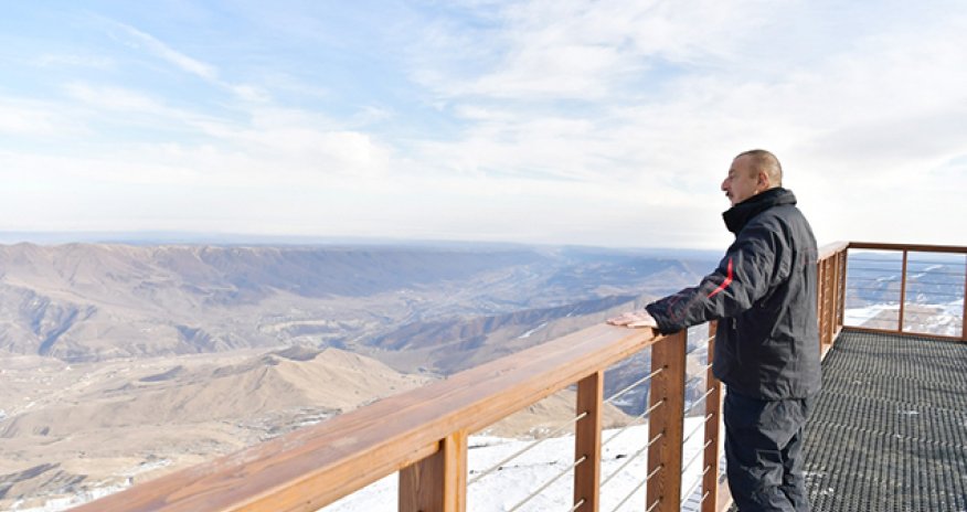 Prezident və ailəsi Şahdağ Turizm Kompleksində