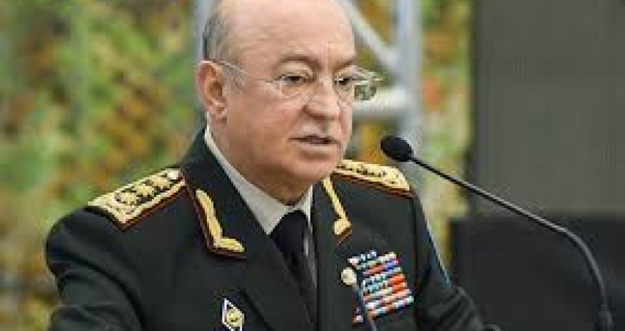 Глава МЧС Азербайджана наградил ряд сотрудников профильного ведомства Казахстана