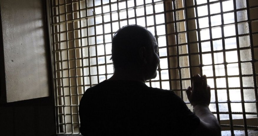 В одной из тюрем Армении заключенный отрезал себе язык