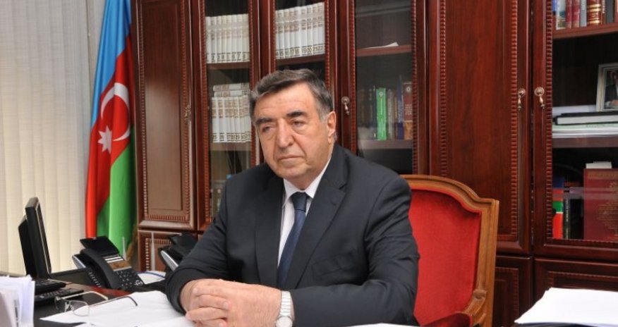 Prezident Əhməd Əhmədzadə ilə bağlı sərəncam imzalayıb