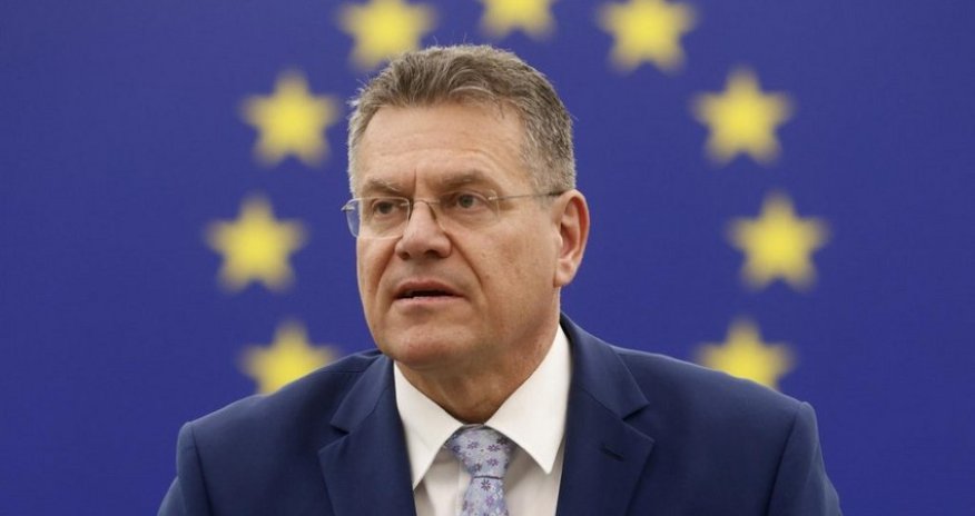 EU trade chief dismisses Macron's criticism of WTO