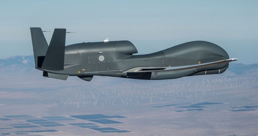 Полеты БПЛА США привели к переносу рейсов британских авиакомпаний