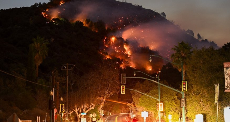 Güclü küləklər Los-Ancelesdə yenidən yanğın təhlükəsi yarada bilər