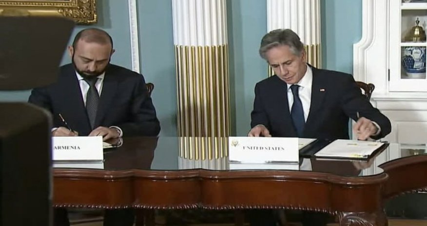 ABŞ və Ermənistan strateji tərəfdaşlıq sazişi imzalayıb