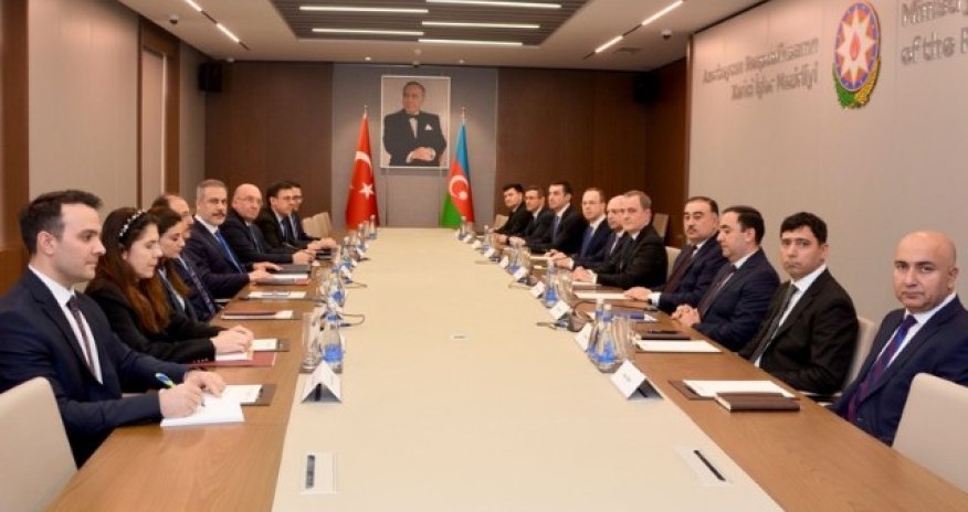 Ceyhun Bayramov Hakan Fidanla görüşüb - Yenilənib