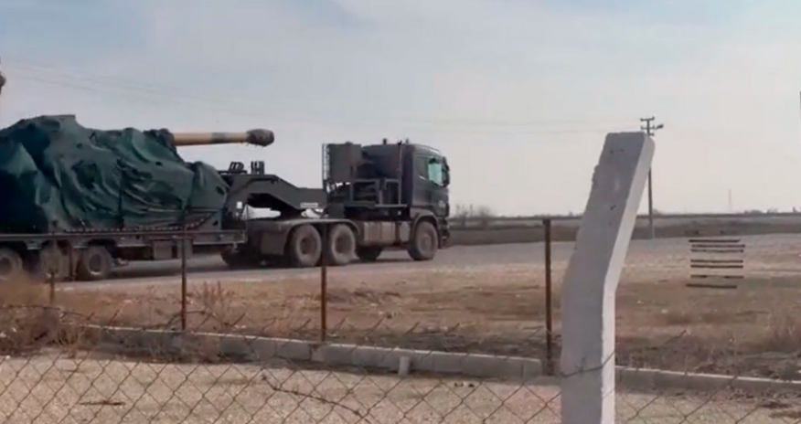 Türkiyə Suriya ilə sərhədə ağır texnika cəlb edir