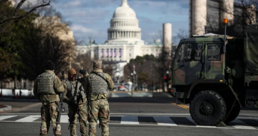 Тысячи бойцов Нацгвардии США переброшены в Вашингтон для охраны инаугурации Трампа