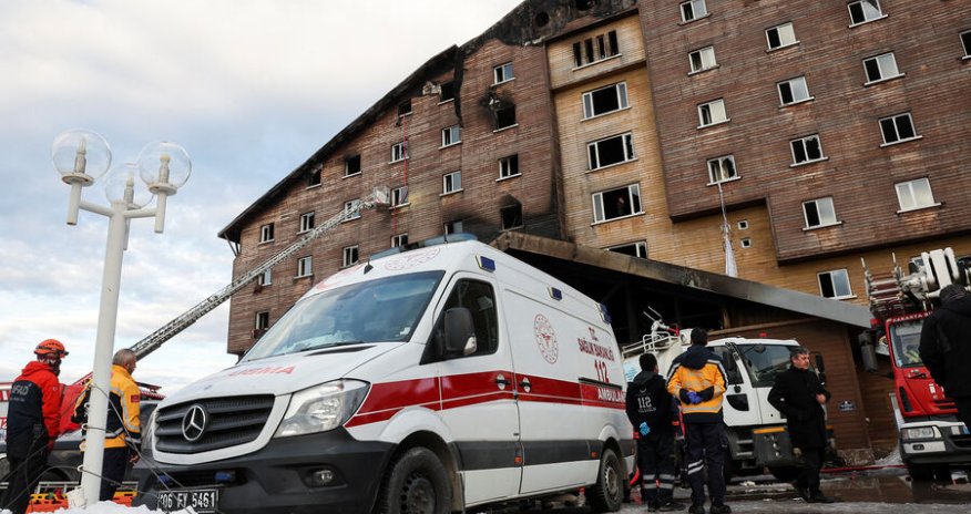 Türkiyədəki yanğında bir ailənin 14 üzvü həlak olub