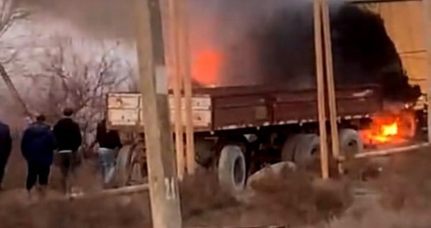 В Сальяне отец и сын пострадали при взрыве топливного бака фуры