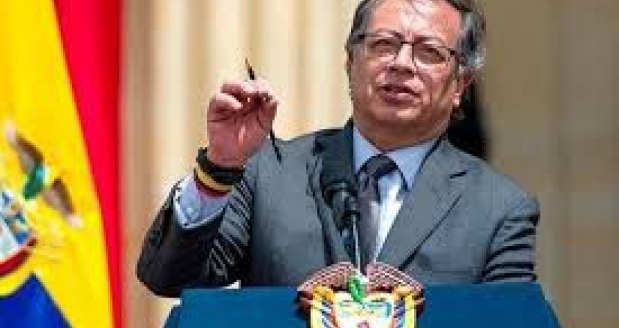 Kolumbiya Prezidenti ABŞ təyyarələrinin ölkəyə girişinə qadağa qoyub