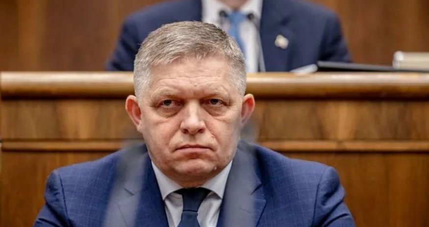 Парламенту Словакии вновь не хватило депутатов для заседания по недоверию Фицоv