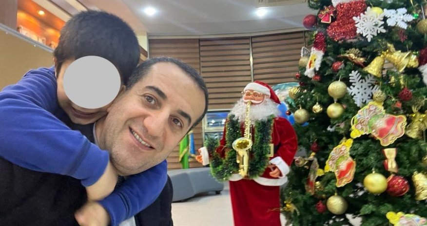 Səfirin birinci katibi şəxsi həyatı ilə bağlı işini itirib