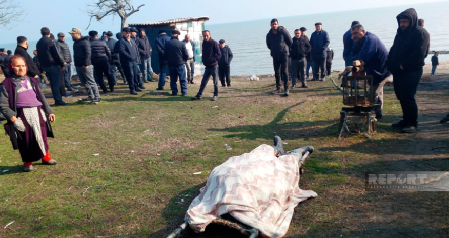 Найдено тело одного из пропавших в Каспийском море рыбаков