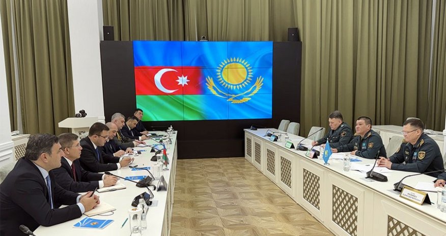 Azərbaycan-Qazaxıstan hərbi əməkdaşlıq məsələləri müzakirə edilib
