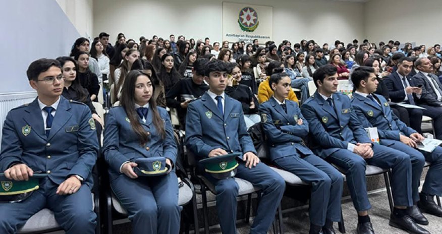 Akademiyanın tələbələri iki aydır təqaüd ala bilmir - DGK isə araşdıracağını deyir