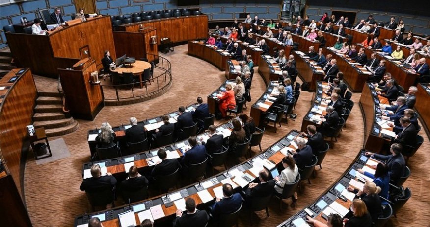 Finland to ban Russians from buying property in security fix