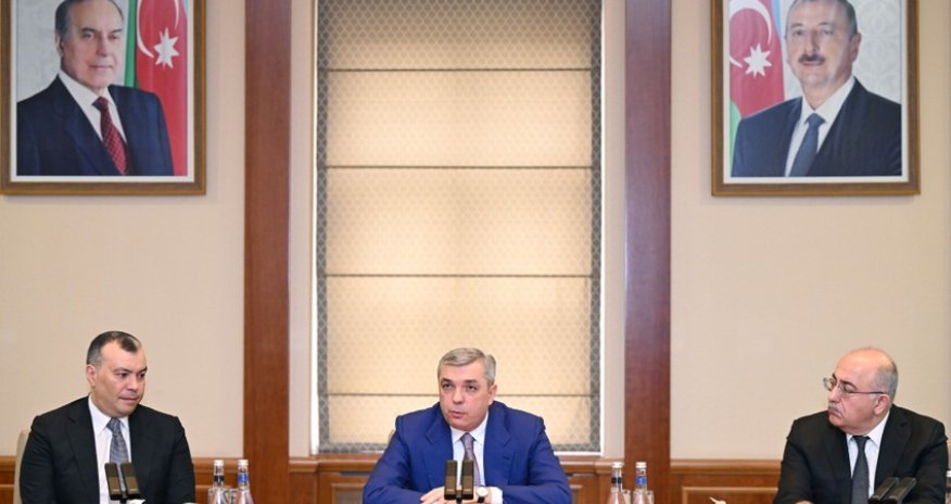 Maliyyə naziri Sahil Babayev kollektivə təqdim edilib