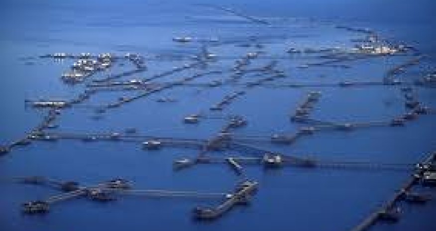 Утечка на нефтепроводе Нефтяные Камни - Дюбенди