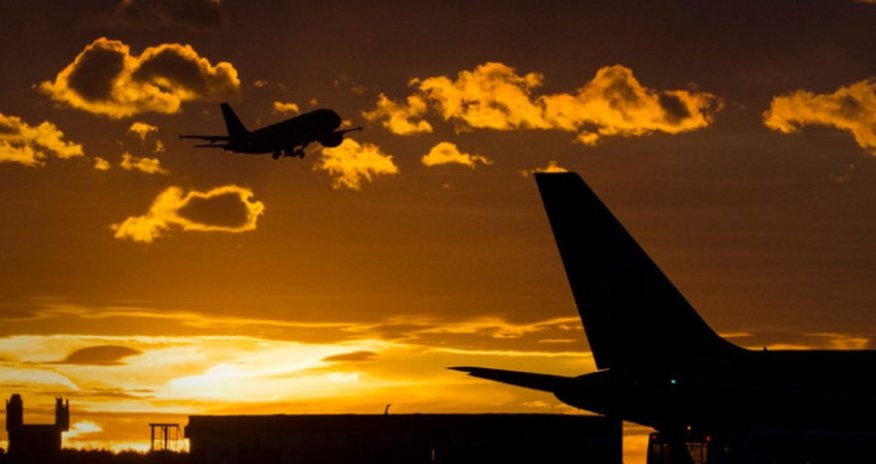 Росавиация продлила запрет на ночные рейсы в Израиль