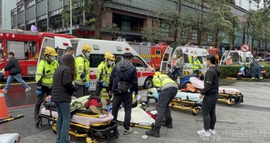 На Тайване произошел взрыв в универмаге, есть пострадавшие