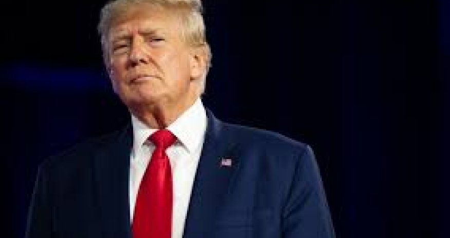 Трамп заявил об &laquo;отличных&raquo; переговорах с Украиной и Россией