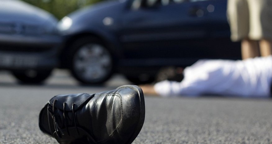В Хатаинском районе Баку 65-летнего мужчину сбил автомобиль