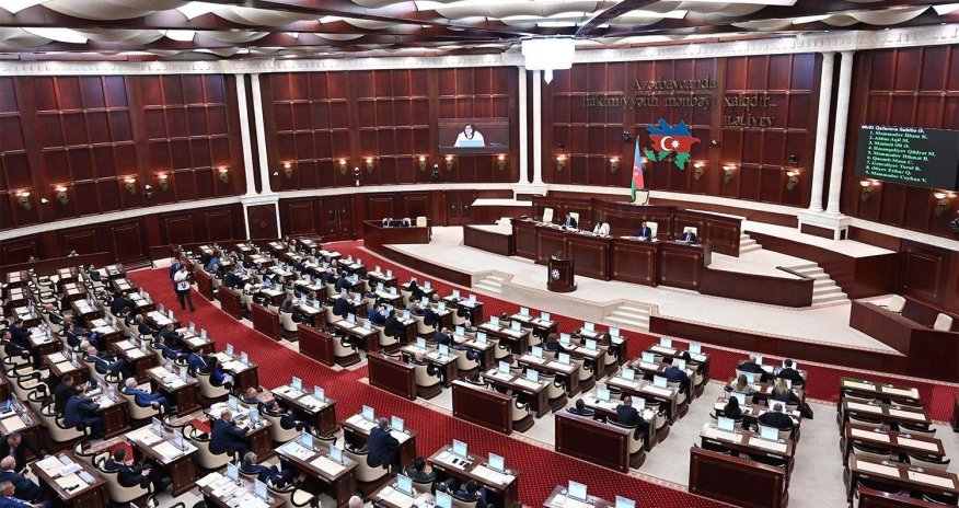 Milli Məclisin növbəti iclası başlayıb