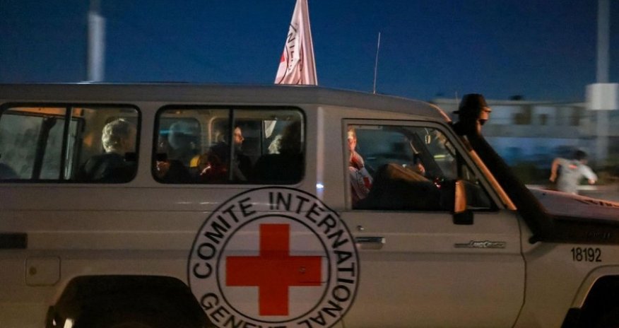 Daha üç israilli girov azad edilib