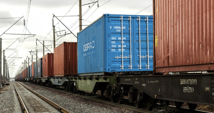 Dəmir yolu ilə sərnişindaşıma artıb