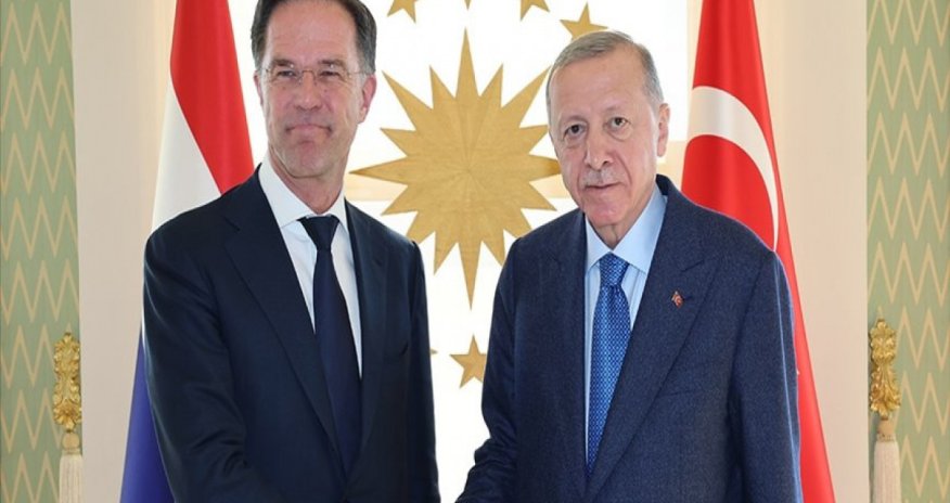 Ərdoğan ilə NATO baş katibi arasında telefon danışığı olub