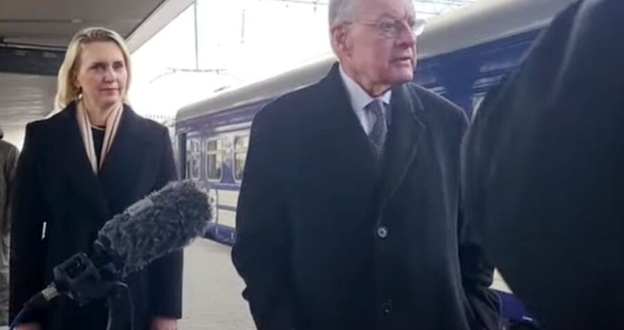 ABŞ xüsusi nümayəndəsi Ukraynada...