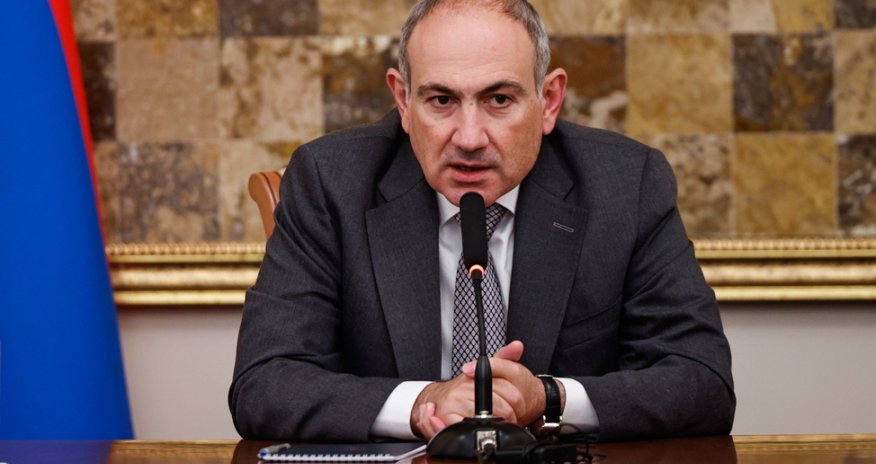 Paşinyan yeni konstitusiyanın qəbul edilməsinin zəruriliyini bəyan edib