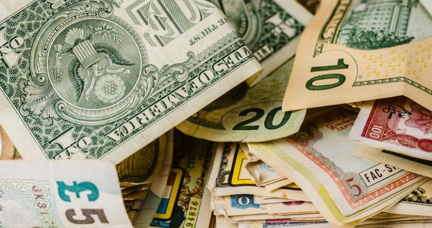 Avro ucuzlaşıb, rubl bahalaşıb - Günün məzənnəsi