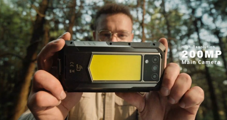 Çin tək şarjla 160 gün işləyən smartfon təqdim edib