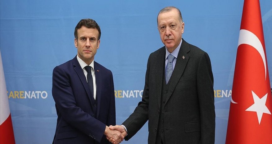 Эрдоган обсудил с Макроном российско-украинский конфликт