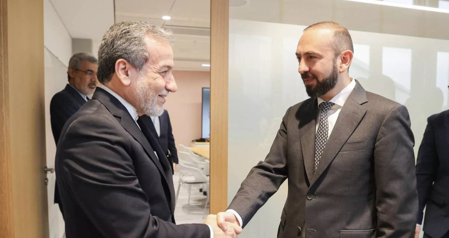 Мирзоян и Аракчи встретились в Женеве: обсудили регион