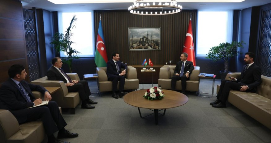 Hikmət Hacıyev Türkiyədə Hakan Fidanla görüşüb