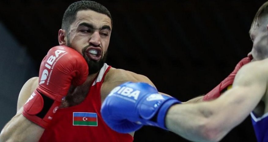 Азербайджанские боксеры вышли в 1/4 финала международного турнира в Болгарии