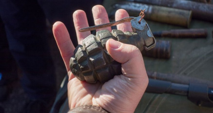 Rusiyada hökumət binasına qumbara atılıb