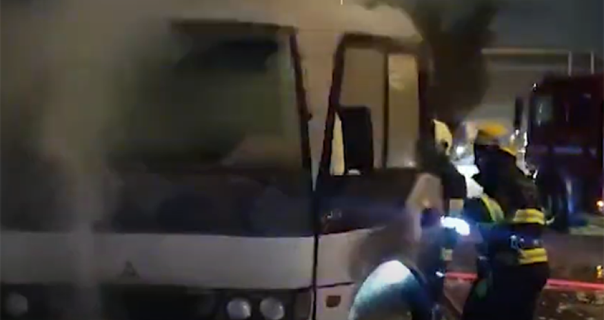 В Сумгайыте загорелся автобус
