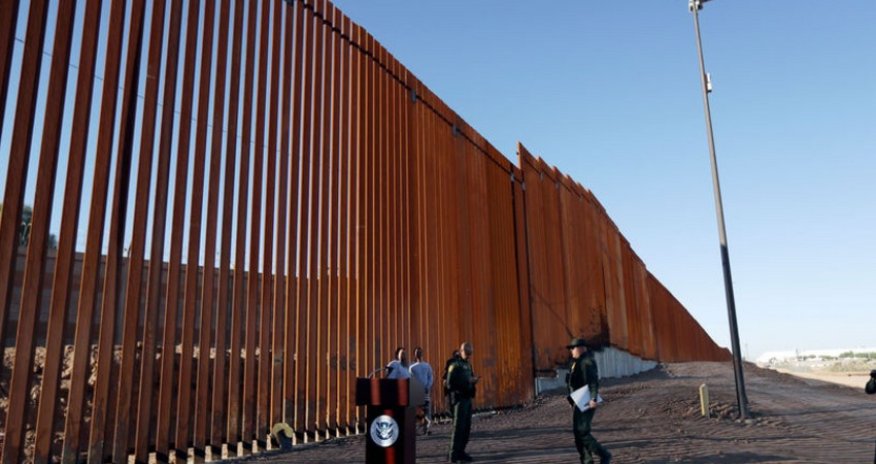 США направят на границу с Мексикой бригаду мотопехоты и батальон авиации