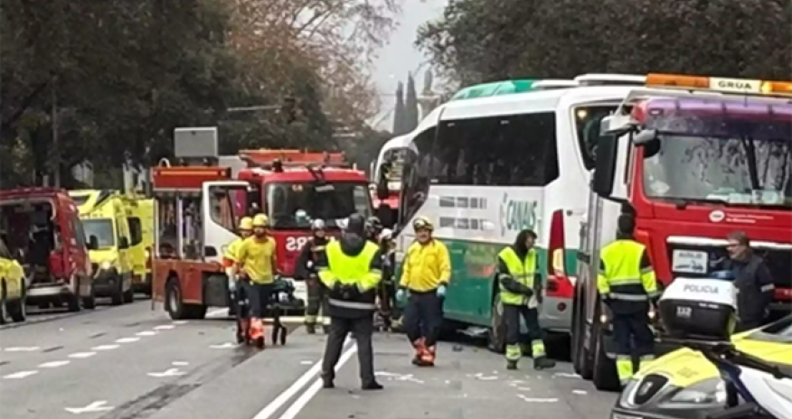 Barselonada avtobuslar toqquşub,30-dan çox xəsarət alan var