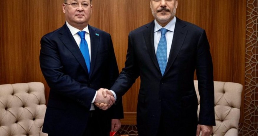 Türkiyə və Qazaxıstan XİN başçıları görüşüb