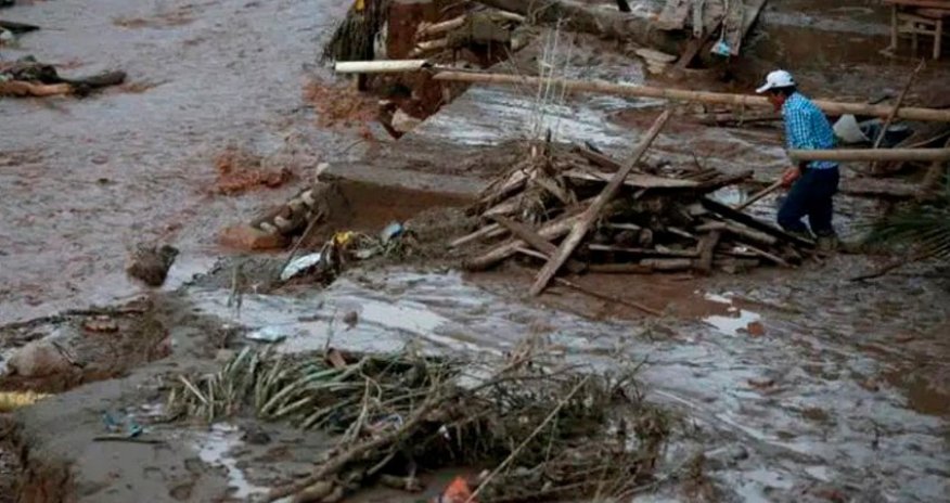 В результате оползня в Колумбии погибли четыре человека