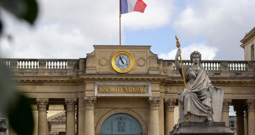 Fransa parlamenti Rusiyanın dondurulmuş aktivlərinin müsadirəsi ilə bağlı qətnaməni nəzərdən keçirəcək