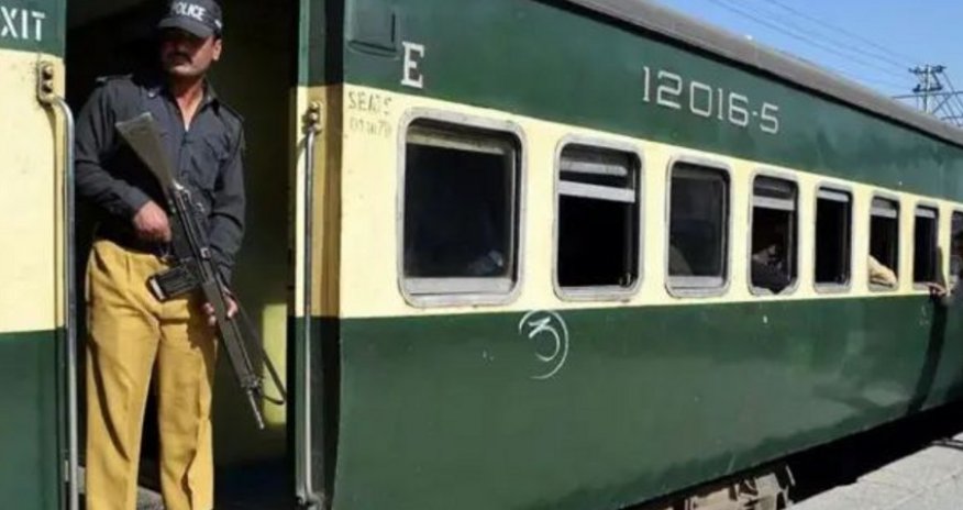 Pakistanda qatarda girov götürülən 155 sərnişin azad edilib